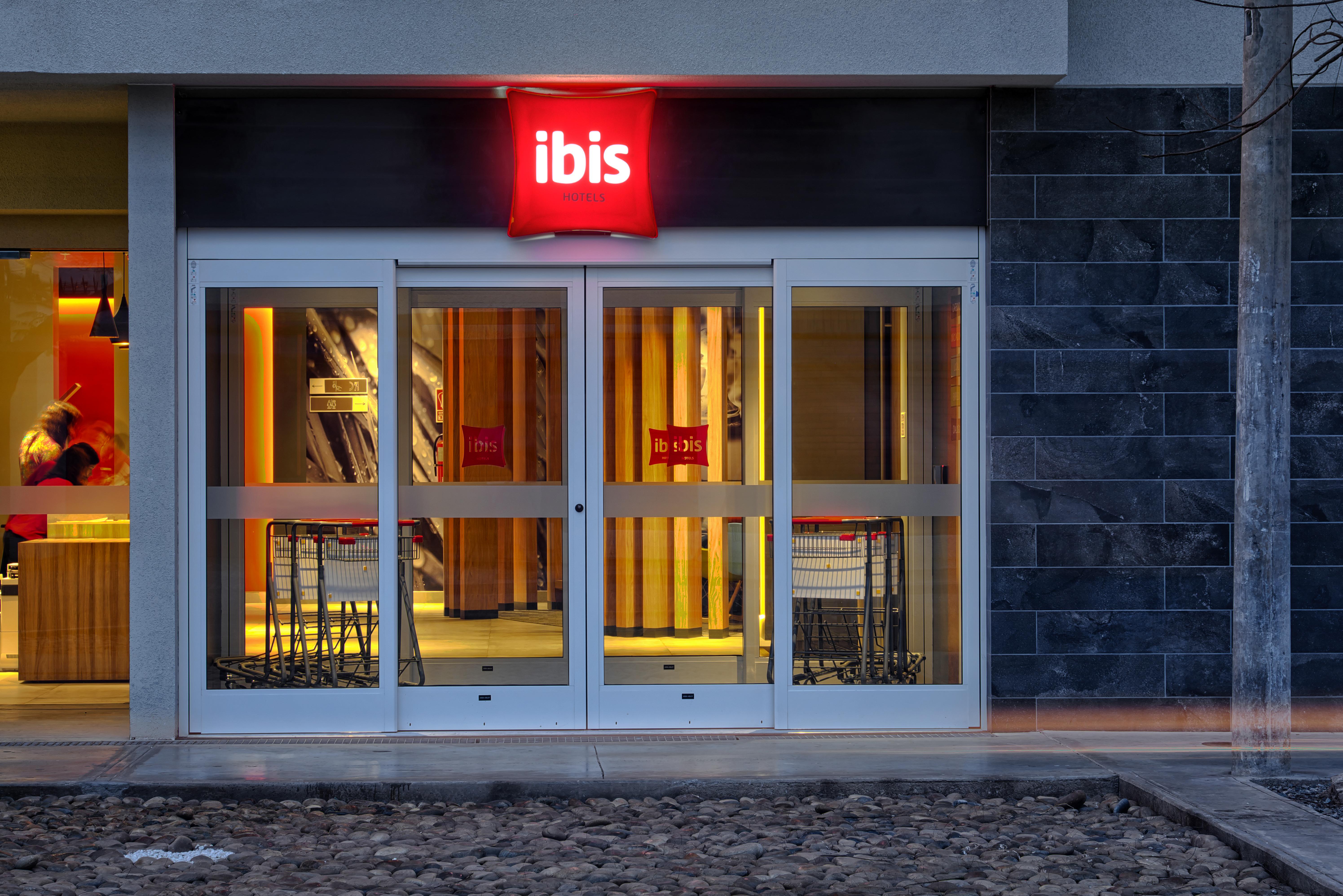 Ibis Trujillo Ξενοδοχείο Εξωτερικό φωτογραφία